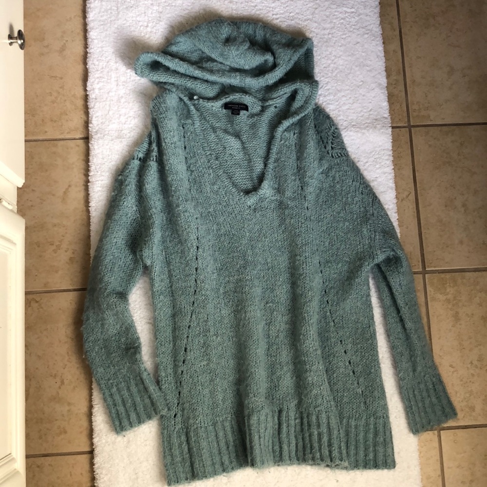 American Eagle oversized teal sweater with hood